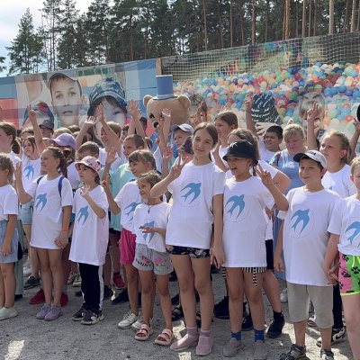 Дети из Луганской Народной Республики посетили парк развлечений «Сказочный лес». 