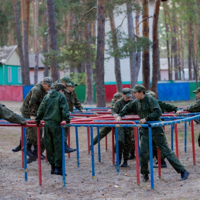 В Пригородном лесу стартовали военизированные сборы для кадетов