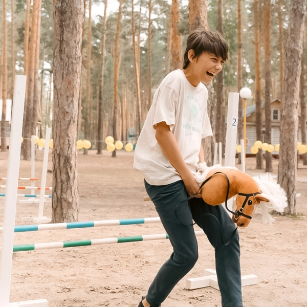 Солнечный зажигает звезды, 4 смена