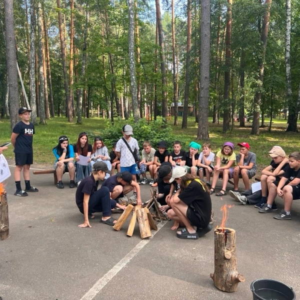 Вислый бор, 1 смена &laquo;Защитники леса&raquo;