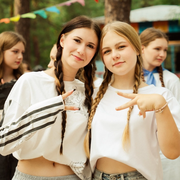 Солнечный зажигает звёзды, 4 смена