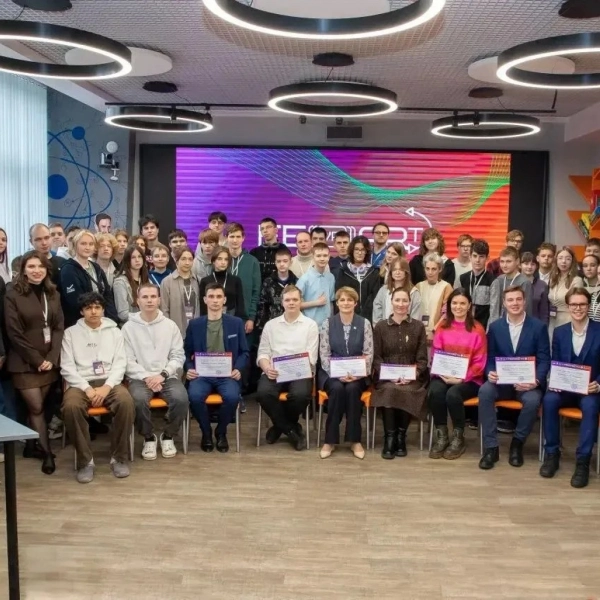 Школьники из Тамбова отличились на Всероссийском чемпионате по виртуальной и дополненной реальности