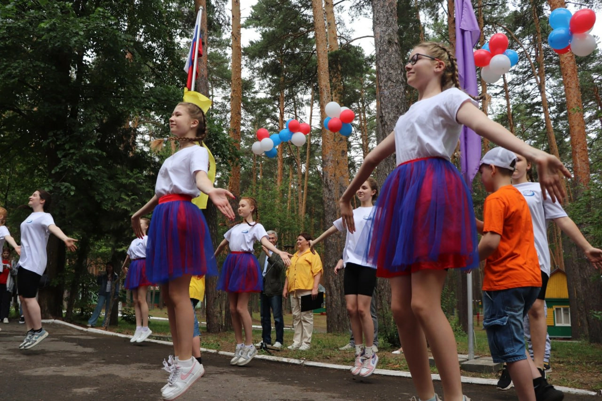 В центре «Космос» подвели итоги межлагерного фестиваля «Семья — источник вдохновения»