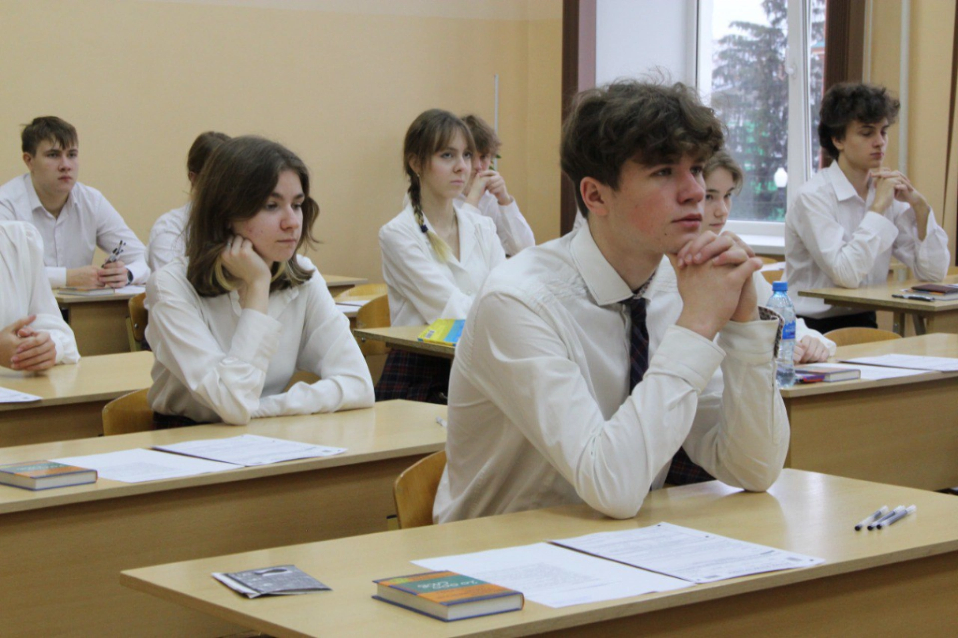 Выпускники тамбовских школ написали итоговое сочинение 