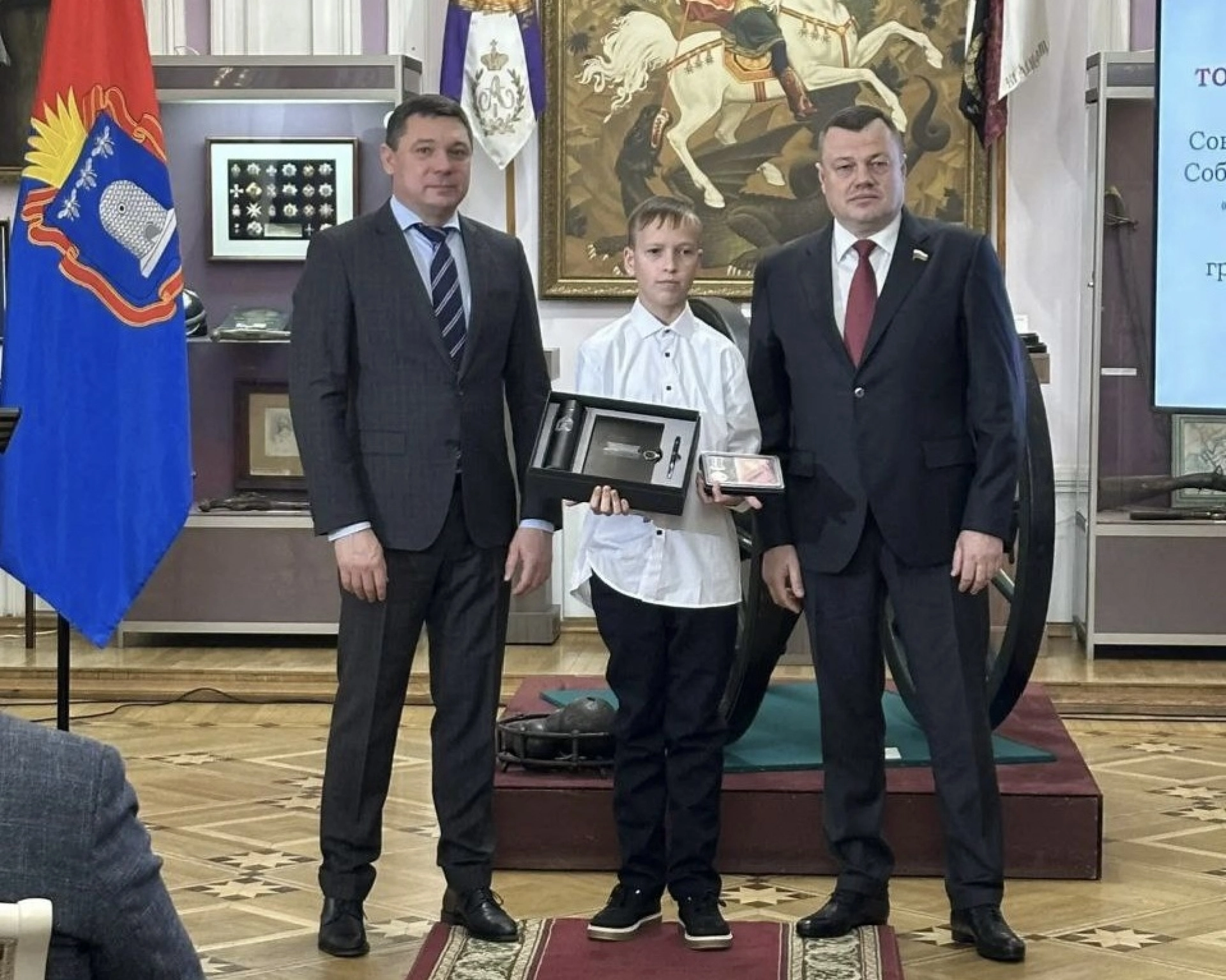 Изображение для Тамбовские подростки получили государственную награду за героические поступки