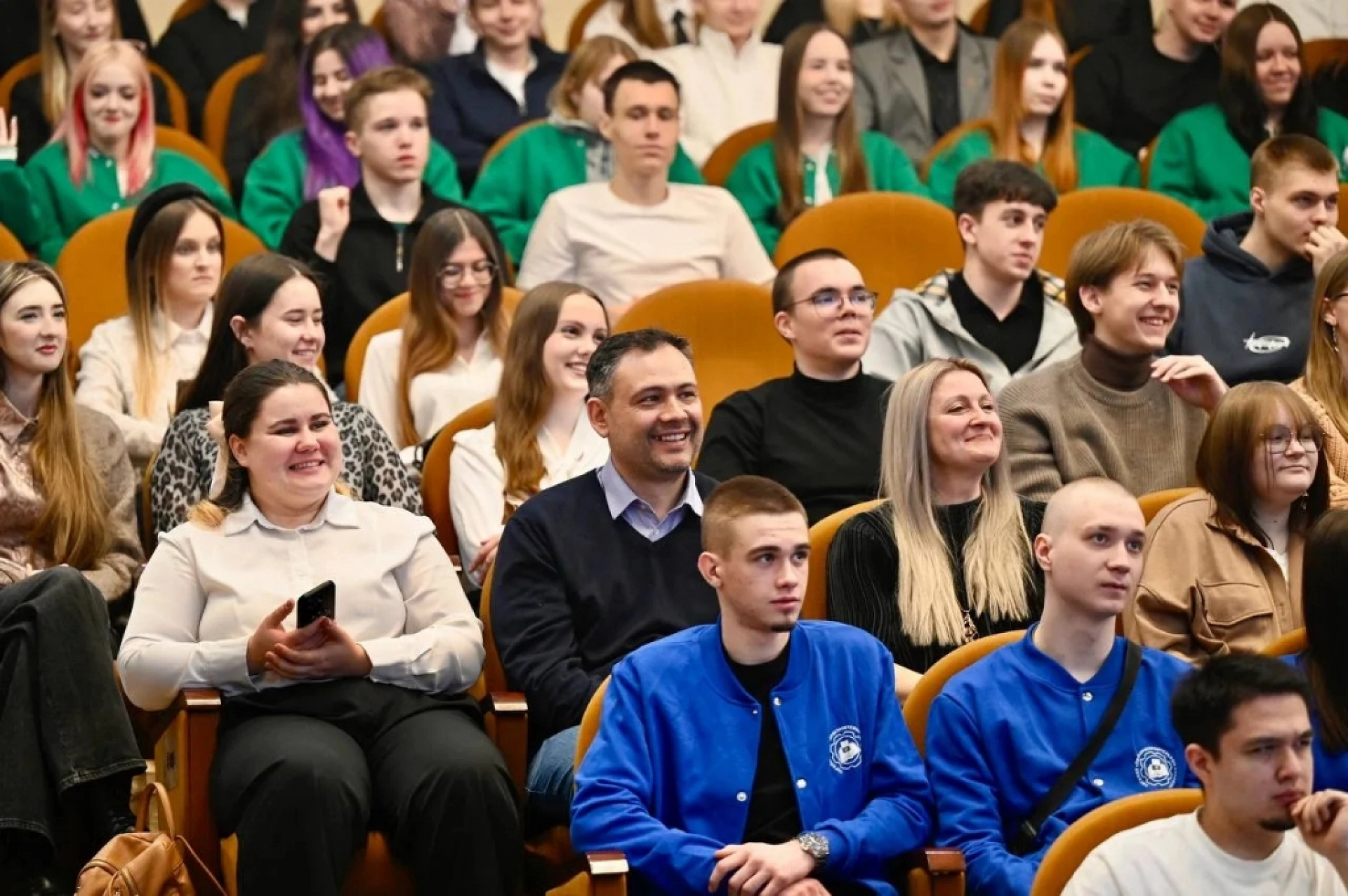 Изображение для В Тамбовской области дали старт федеральному проекту &laquo;Взлётная полоса для молодых профессионалов &mdash; 2026&raquo;