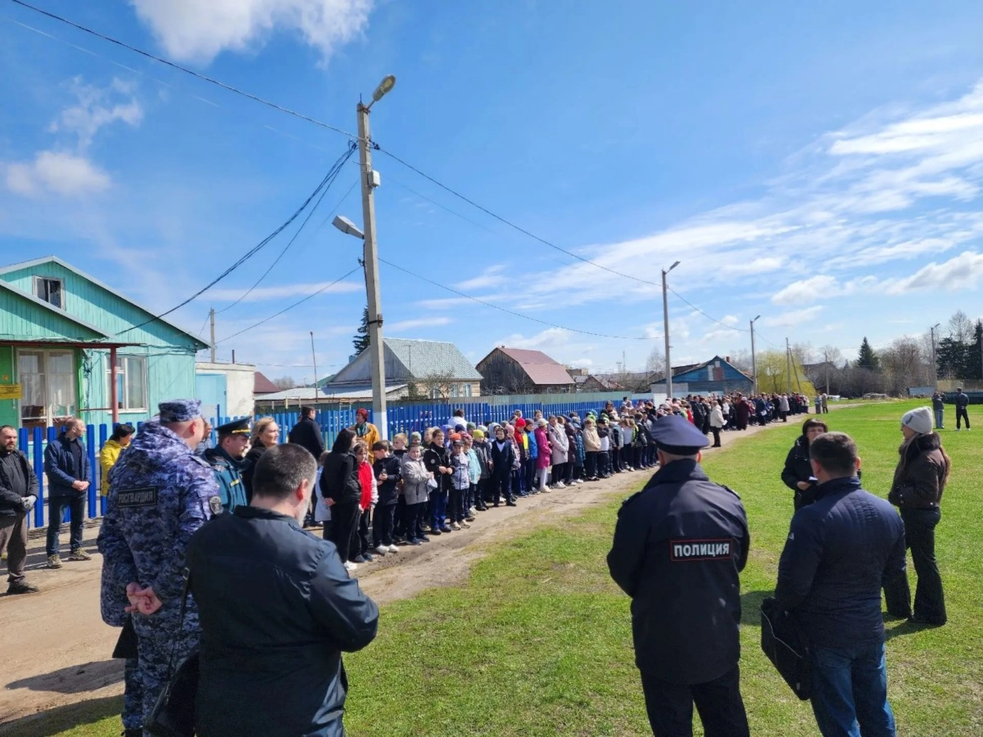 Школы, детсады и лагеря региона проверили на предмет антитеррористической готовности