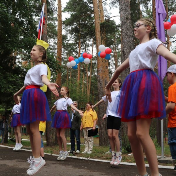 В центре «Космос» подвели итоги межлагерного фестиваля «Семья — источник вдохновения»