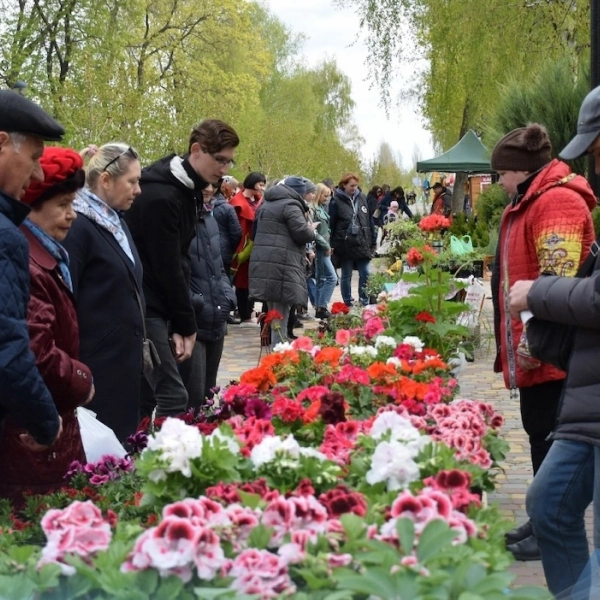 Дайджест выходных: от массовых субботников до открытия сезона в Парке культуры