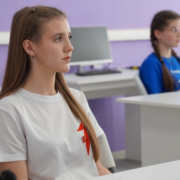 «Первая работа»: тамбовские подростки могут получить профессиональный опыт
