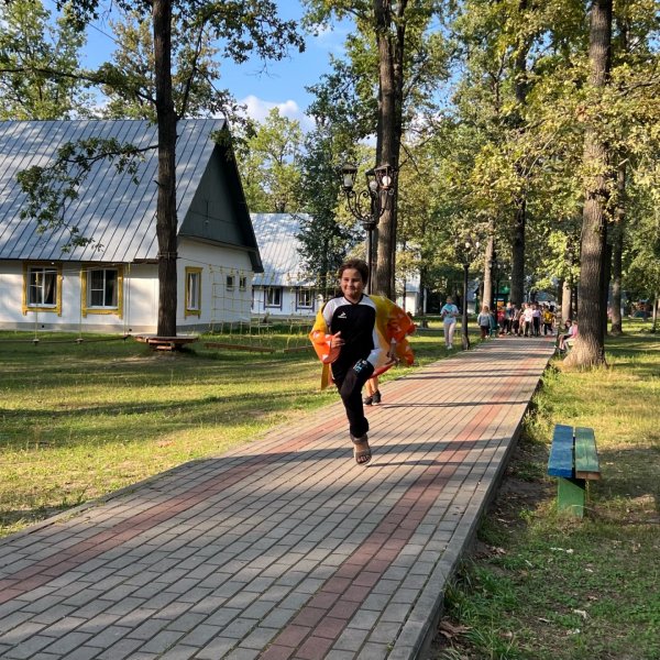 Почему отдых в лагере перед учебным годом — это хорошая идея?
