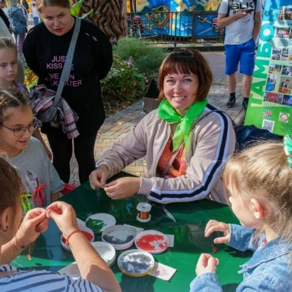В Тамбове школьников и их родителей знакомят с кружками и секциями