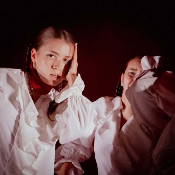 Досуг для юных любителей искусства: кружки, студии, мероприятия 