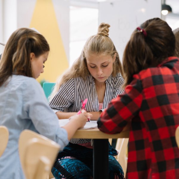 Лидерство в школе: как развить управленческие компетенции?