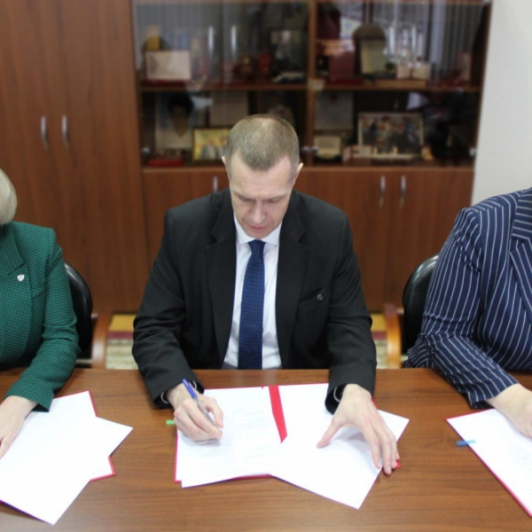 Школьники региона будут углублённо изучать медицину в профильных классах