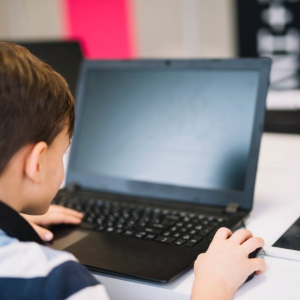 Более 80% школ Тамбовской области присоединились к онлайн-урокам по финансовой грамотности