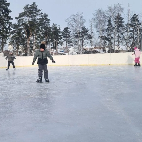 Уличные катки начинают работу в разных уголках Тамбовской области