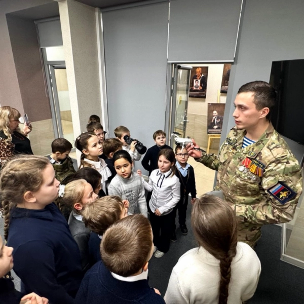 В Тамбовской области ветераны СВО проводят для школьников уроки мужества