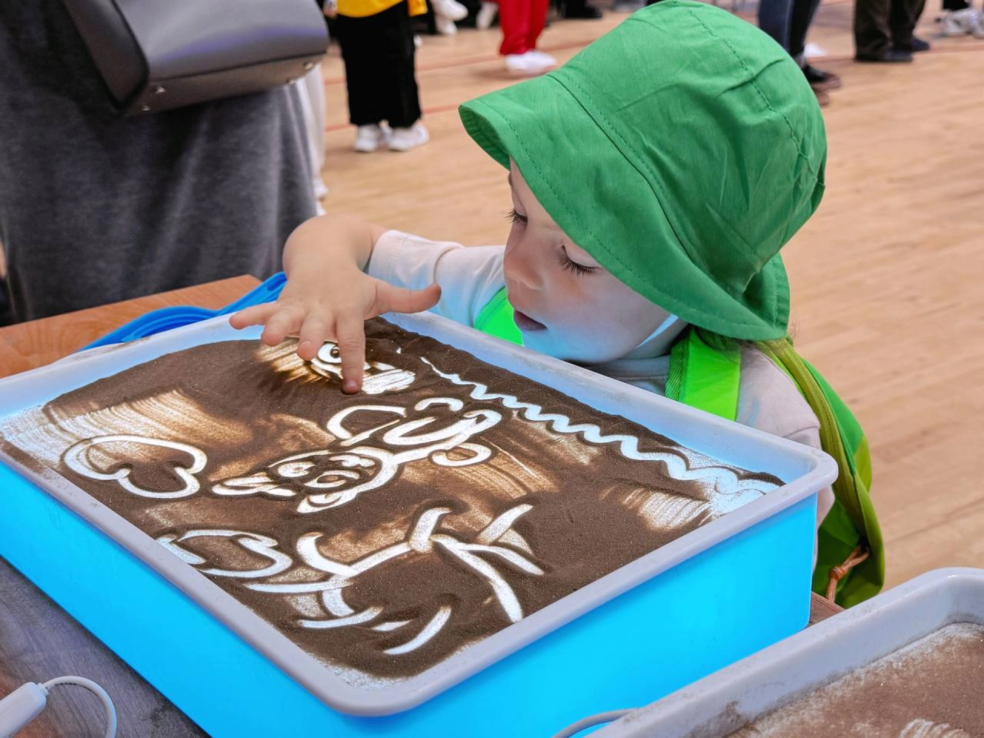 «Солнечный» и «Росинка» развернули творческую зону для участников крупного танцевального чемпионата