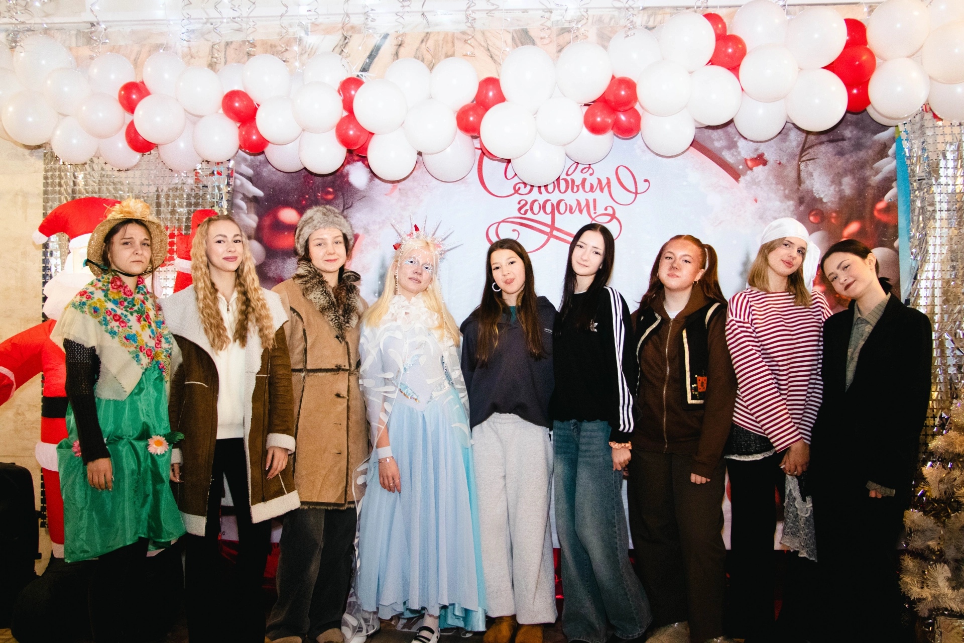 Изображение для В детском лагере &laquo;Солнечный&raquo; завершилась новогодняя программа