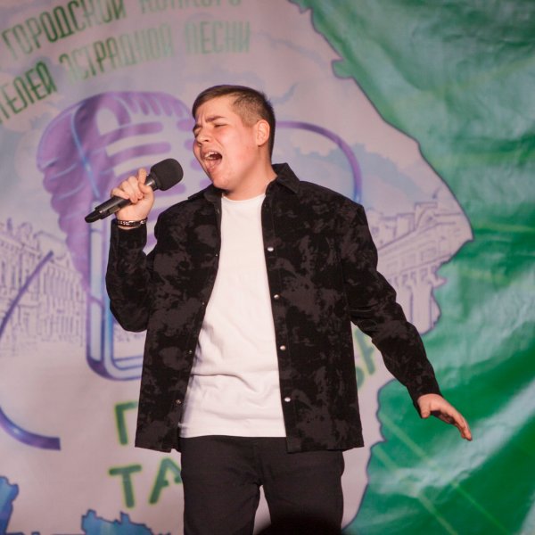 Международный женский день: куда сходить в праздничные выходные?