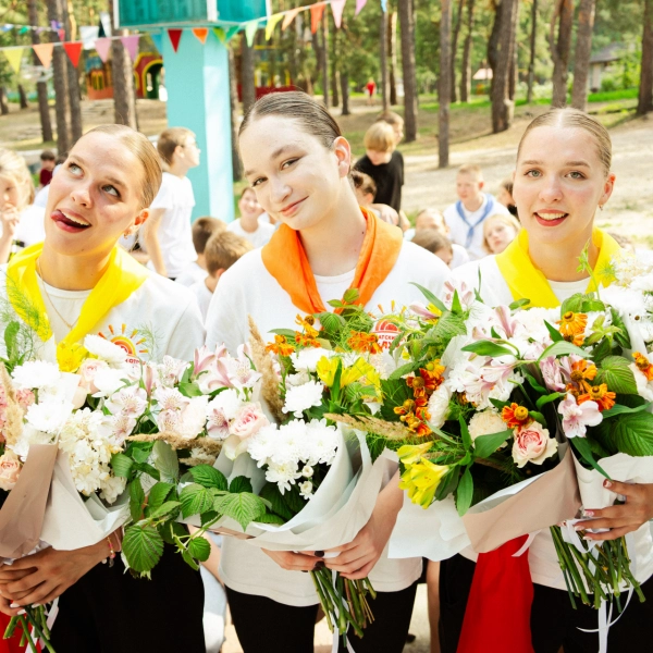 https://yuai.ru/media/authors/938/m/938-1787737618.jpg.webp